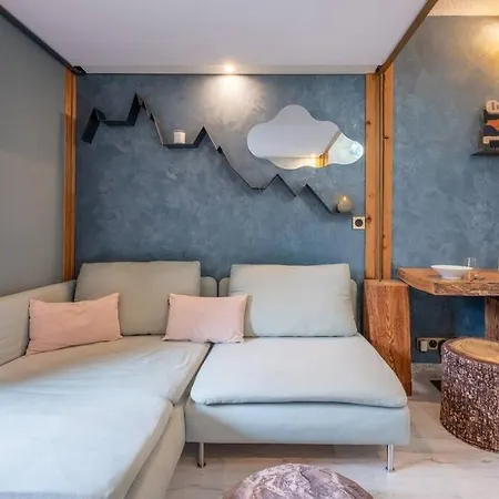 Apartment Lognan- New In The Center - By Cozee Chamonix